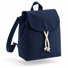 Last inn bildet i Galleri-visningsprogrammet, Barnehagesekk med brodert navn