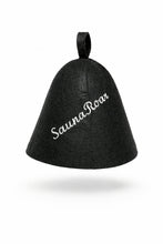 Last inn bildet i Galleri-visningsprogrammet, Jacuzzi-/badstulue i ull med brodert navn, gave som varmer i jacuzzien. Til isbading også.