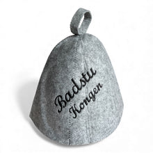 Last inn bildet i Galleri-visningsprogrammet, (Pakke på 2 stk) Jacuzzi-/badstulue i ull med brodert navn, gave som varmer i jacuzzien. Til isbading også. (Kopi)