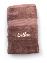 Last inn bildet i Galleri-visningsprogrammet, 10 stk myke badehåndklær med et stk brodert navn (70x140 cm)