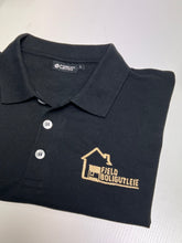 Last inn bildet i Galleri-visningsprogrammet, Polo-skjorte, piquet-skjorte med brodert logo (Minimum 10 stk) for bedrifter, foreninger, klubber etc. Vi broderer skolelogo, bedriftslogo, idrettslogo, fritidsklubblogo osv.