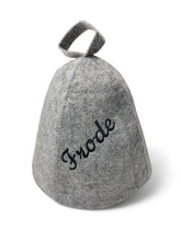 Last inn bildet i Galleri-visningsprogrammet, Jacuzzi-/badstulue i ull med brodert navn, gave som varmer i jacuzzien. Til isbading også.