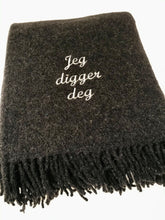 Last inn bildet i Galleri-visningsprogrammet, Rabatt på 2 pledd, store deilige ullpledd som du kan velge tekst på begge