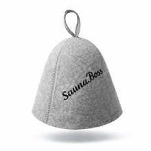 Last inn bildet i Galleri-visningsprogrammet, Jacuzzi-/badstulue i ull med brodert navn, gave som varmer i jacuzzien. Til isbading også.
